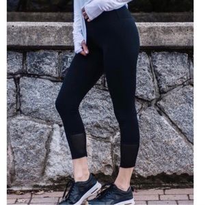 Zyia active harmony mesh high rise 7/8 leggings size XS